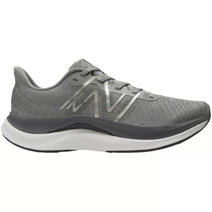 New Balance FuelCell Propel v4