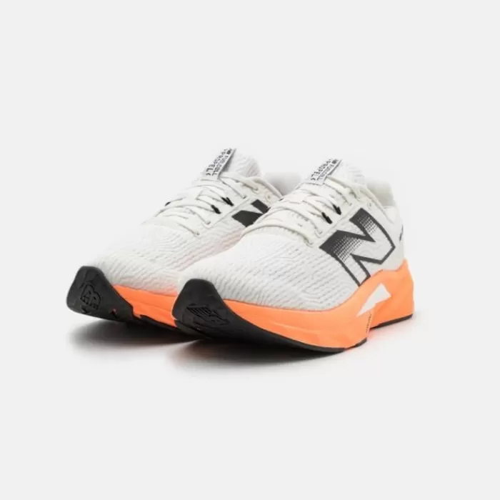 New Balance FuelCell Propel v5