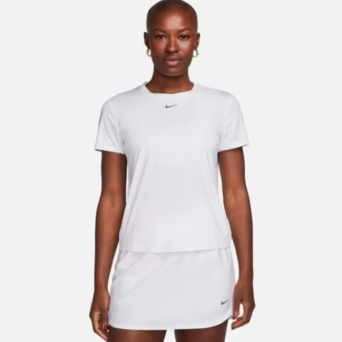 Nike Dri-FIT One Classic Short Sleeve Tee