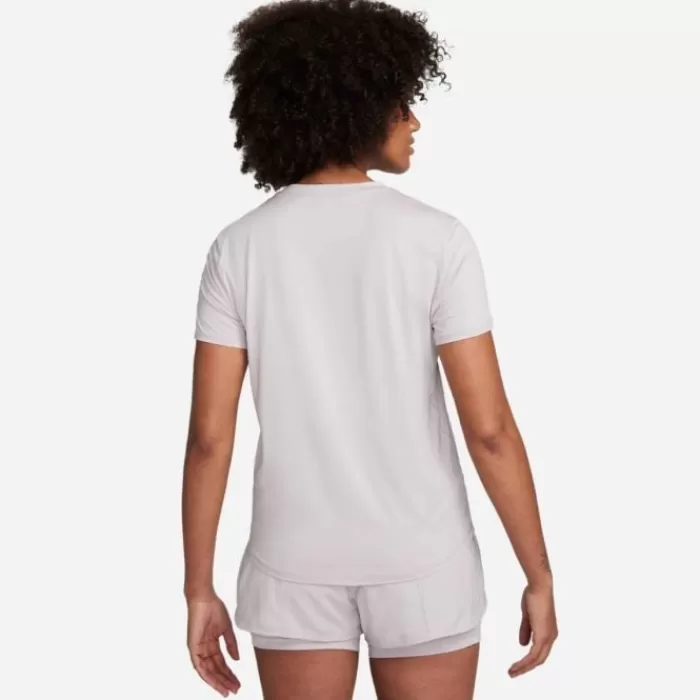 Nike Dri-FIT One Classic Short Sleeve Tee