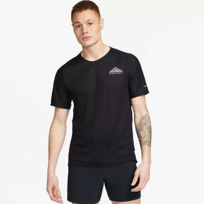 Nike Dri-FIT Solar Chase Short Sleeve Tee