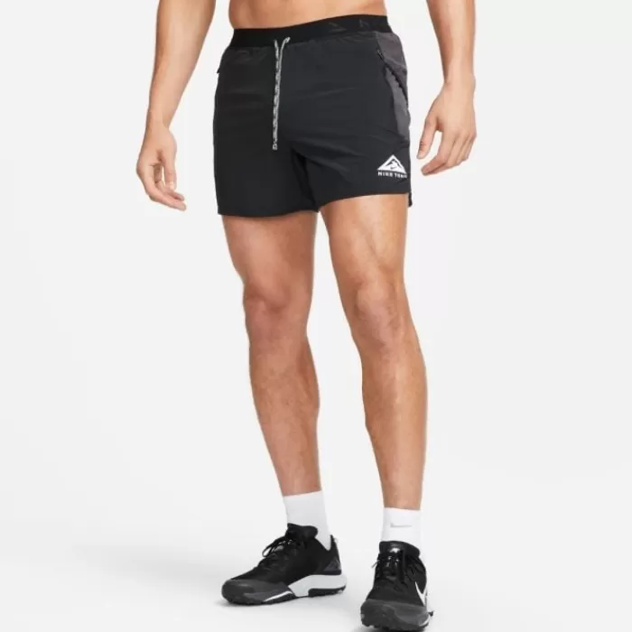 Nike Dri-FIT Trail Second Sunrise 5in Brief-Lined Shorts