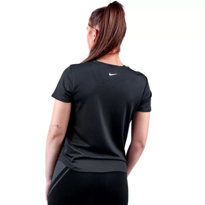 Nike Swoosh Run T-Shirt