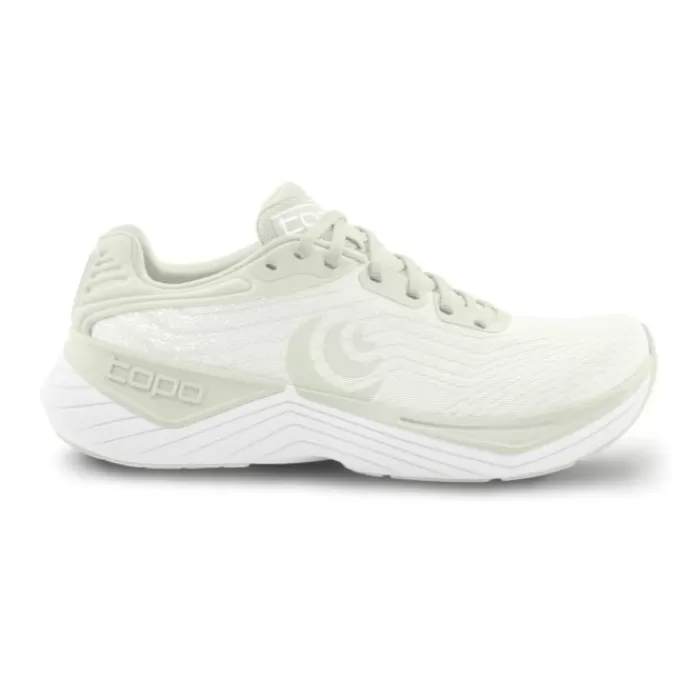 Topo Athletic Ultrafly 5