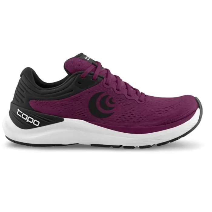 Topo Athletic Ultrafly 4